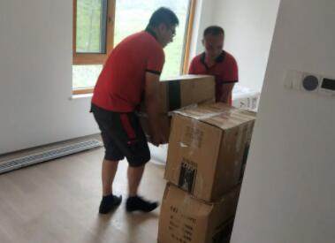 汽车店名字最吸引人3个字